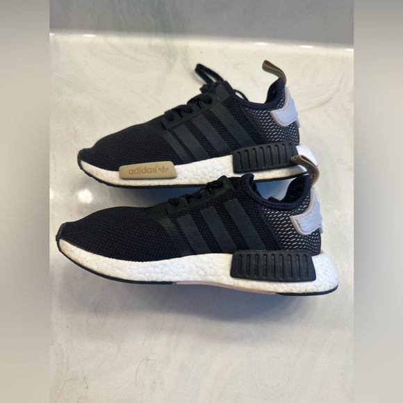Women’s Adidas Nmd R1 - Picture 6 of 8